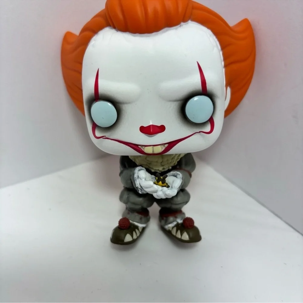 Funko Pop! It Chapter‎ Two Pennywise with Glow Bug Exclusive